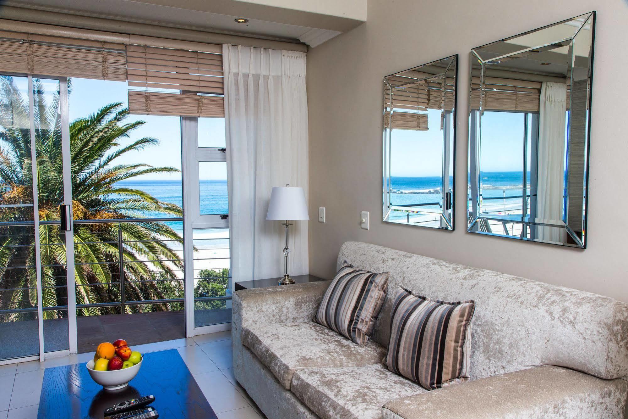 Seasonsfind - The Bay Appartement Kaapstad Buitenkant foto